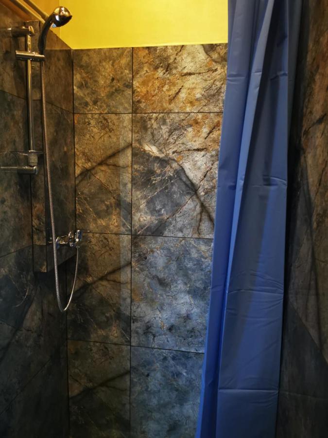 Hotel Karklu Muiza イェルガヴァ エクステリア 写真
