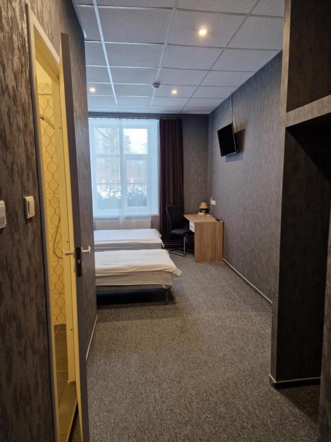Hotel Karklu Muiza イェルガヴァ エクステリア 写真
