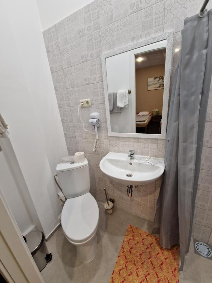Hotel Karklu Muiza イェルガヴァ エクステリア 写真